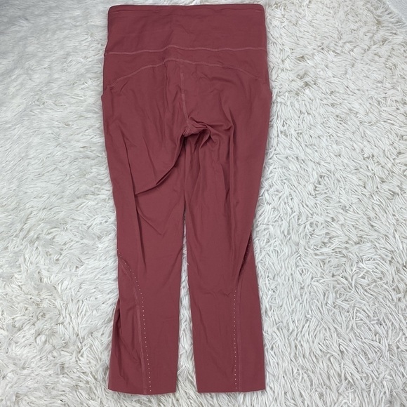 Lululemon Fast and Free High Rise Crop 21" Elite Cherry Tint - Picture 7 of 8